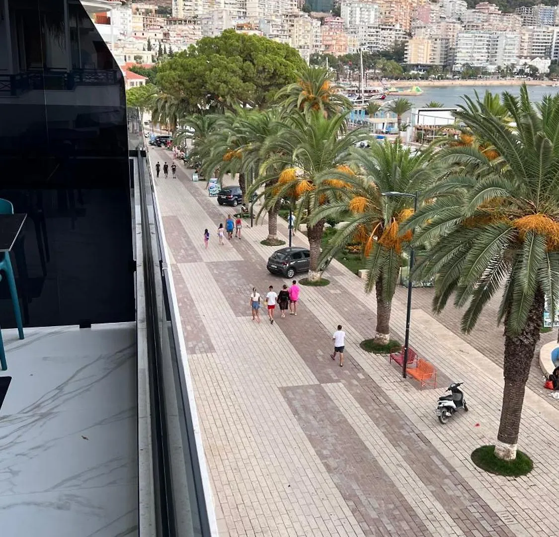 Lezet Hotel Sarandë 3*,  Albania